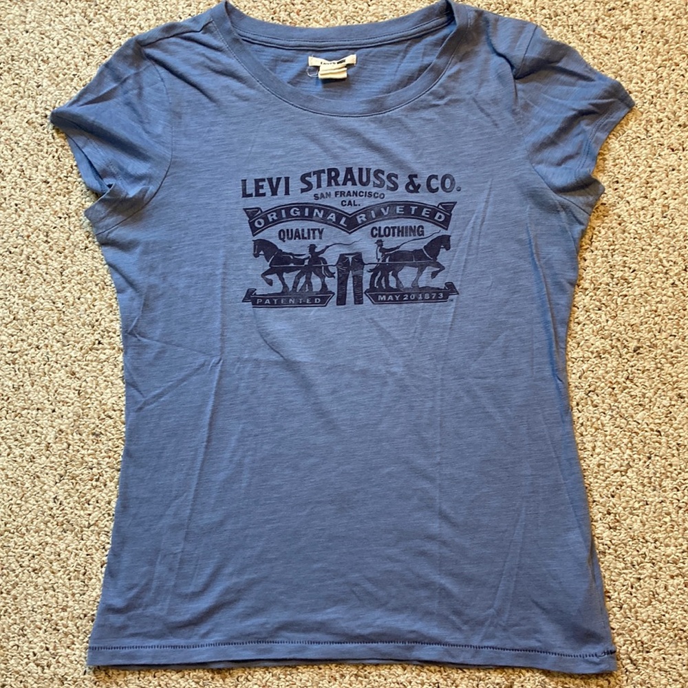 Levi woman’s T-shirt